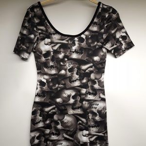 Liquor Brand women's dress tee cross bone size S